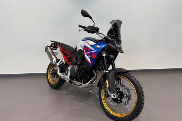2026 BMW F900GS Trophy Nowe malowanie Akrapovic Tenere 700 KTM 890 790